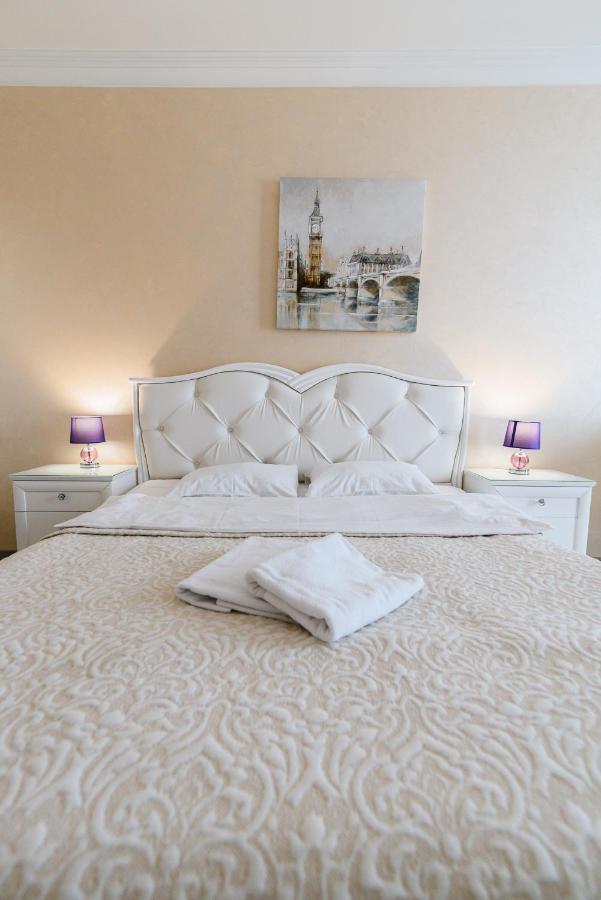 Luxury For Business & Pleasure Royal 2 Apartment เคียฟ ภายนอก รูปภาพ