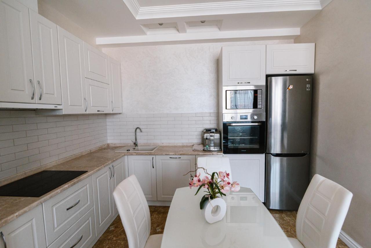Luxury For Business & Pleasure Royal 2 Apartment เคียฟ ภายนอก รูปภาพ