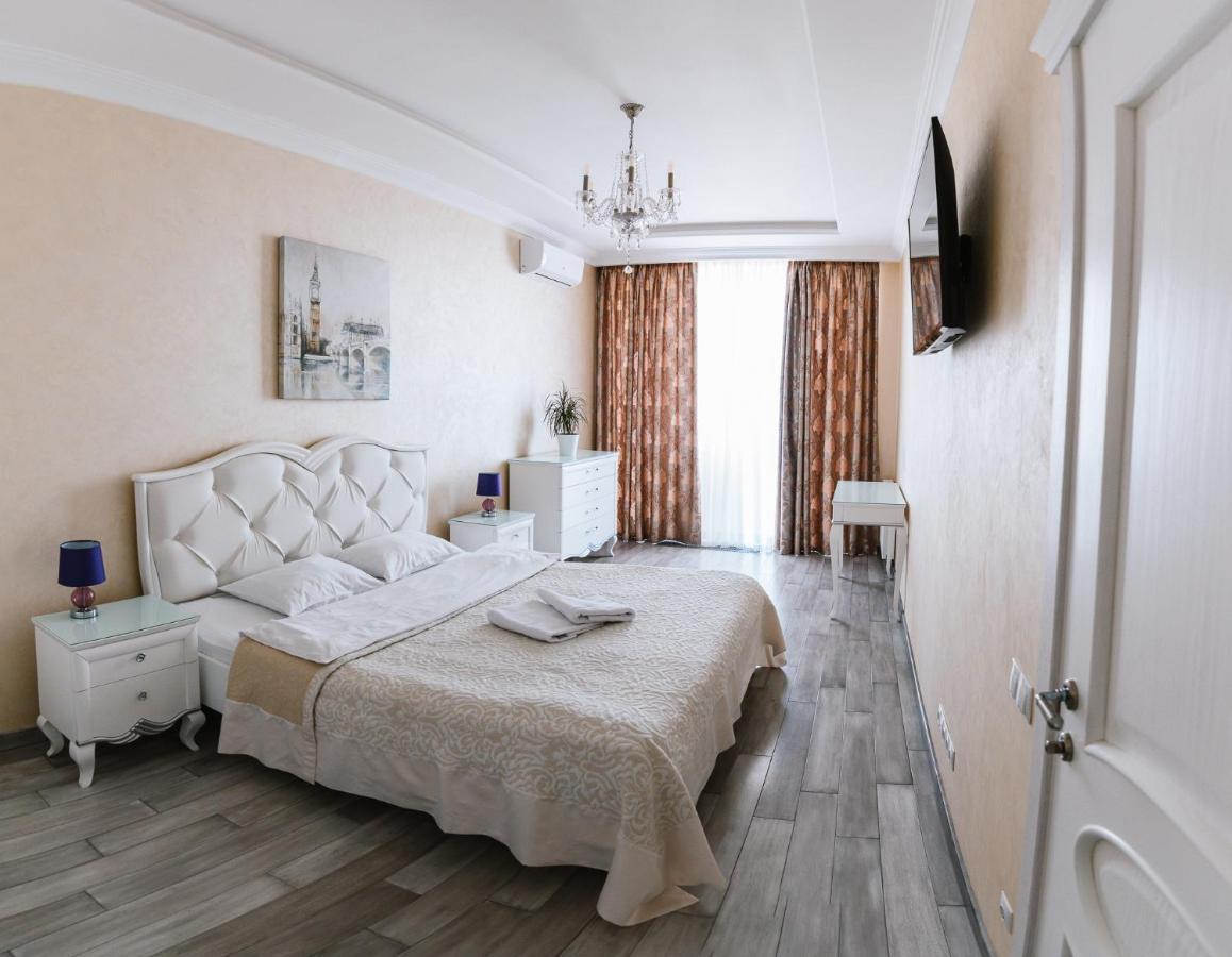 Luxury For Business & Pleasure Royal 2 Apartment เคียฟ ภายนอก รูปภาพ