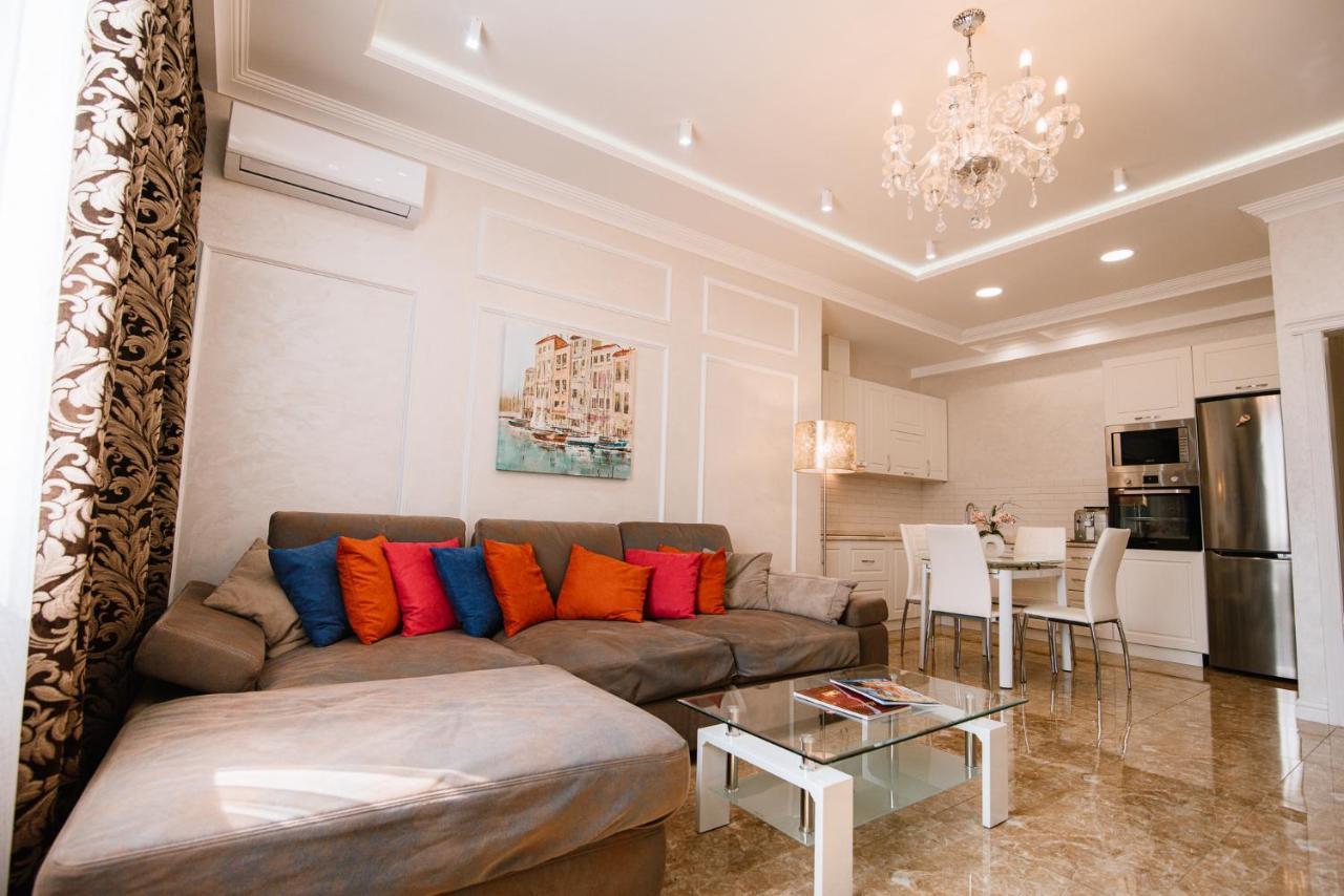 Luxury For Business & Pleasure Royal 2 Apartment เคียฟ ภายนอก รูปภาพ